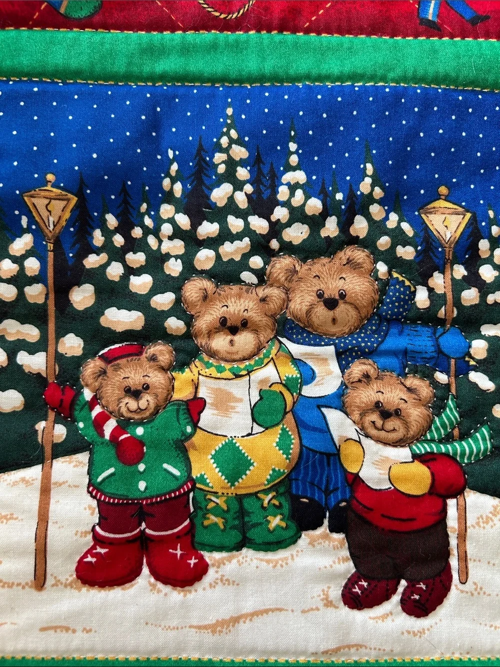 Holiday Teddy Bear Caroler Wall Hanging - Red & Green Christmas Quilt